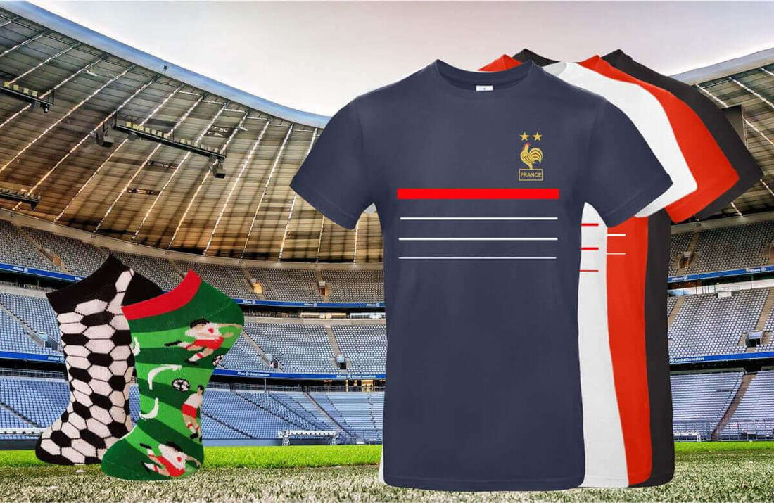Stade de football et maillots avec socquettes ballon et joueurs