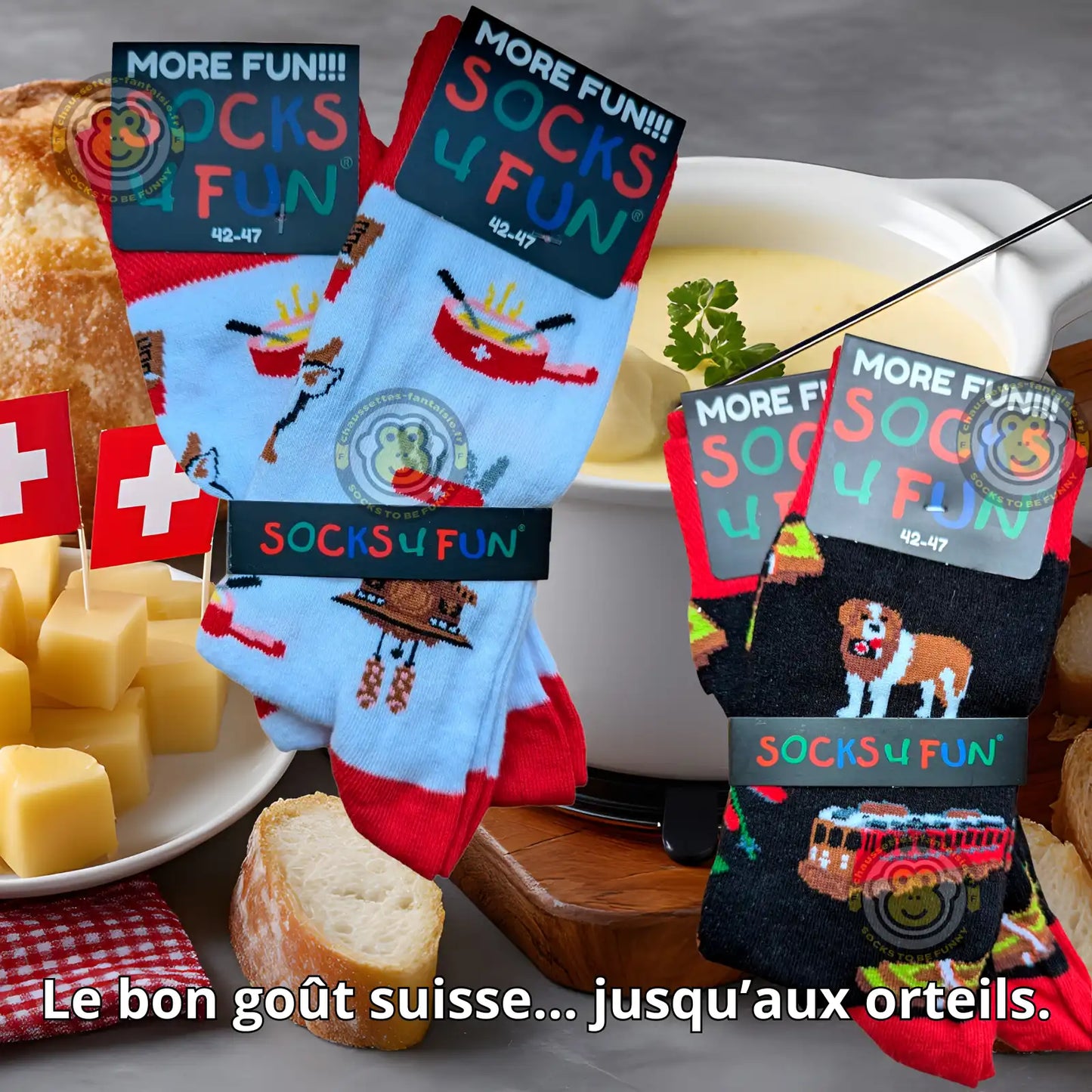 Chaussettes thème Suisse avec designs de fromage et fondue, ajoutant une touche amusante à votre tenue.